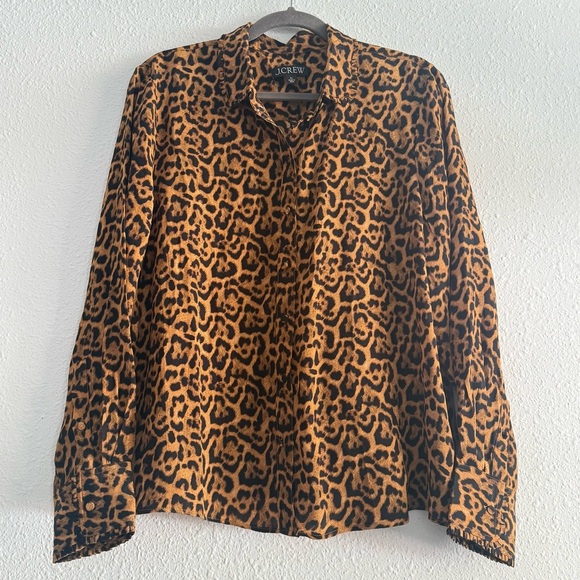 J. Crew button-up shirt in leopard crepe de chine Blouse Top Size XL - Picture 1 of 8